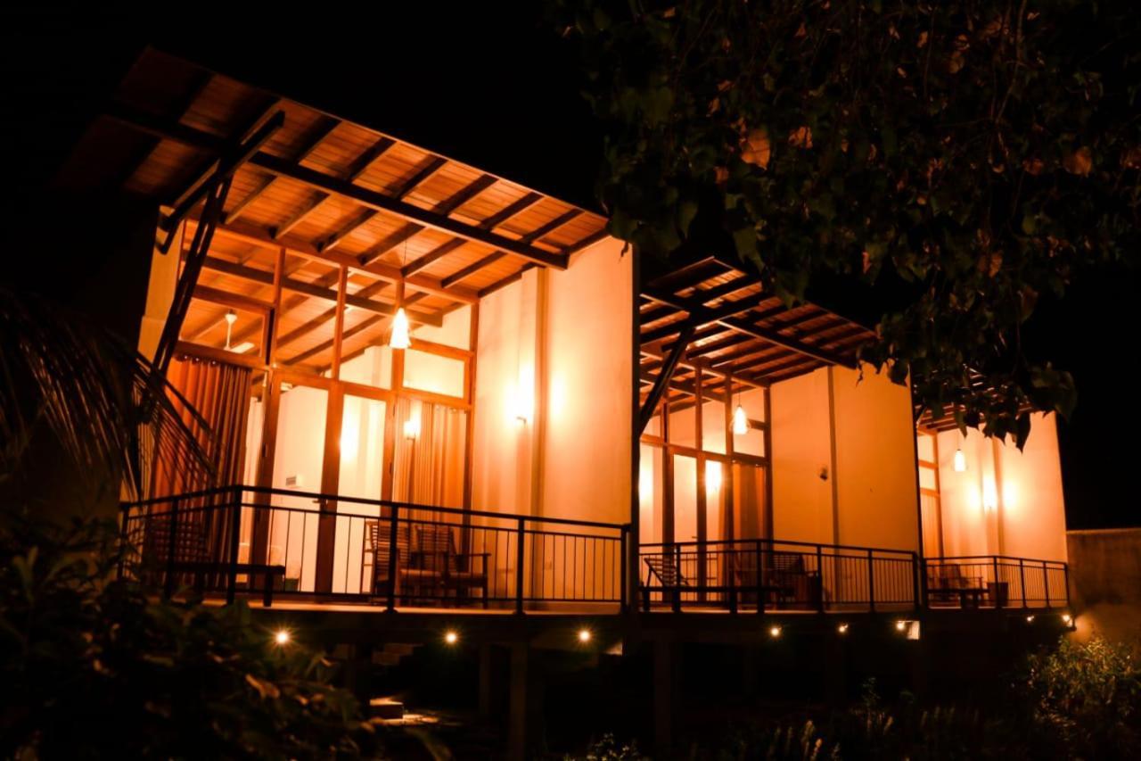 Senu Lagoon Villa Тангалла Экстерьер фото