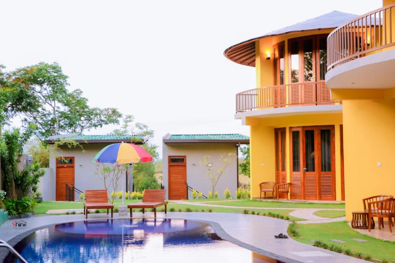 Senu Lagoon Villa Тангалла Экстерьер фото